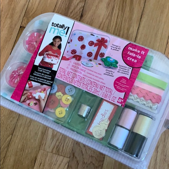 Brand new Totally Me! Sew Awesome Craft Storage - Picture 1 of 2